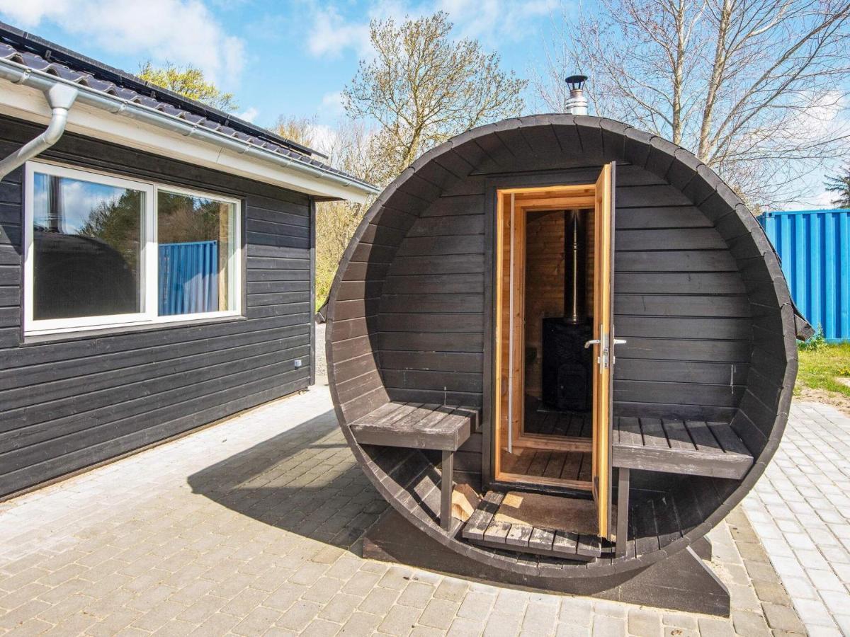 16 Person Holiday Home In R M Rømø Kirkeby Exterior foto