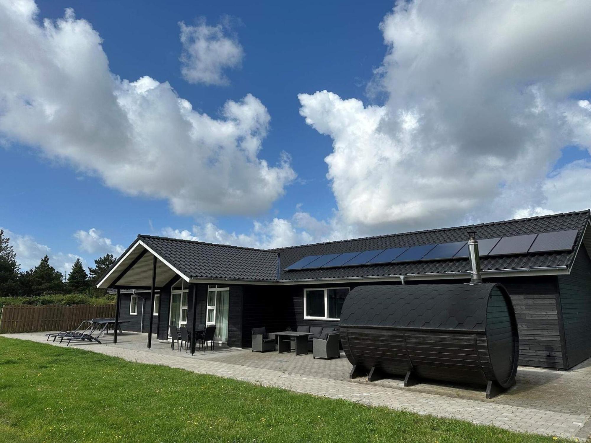 16 Person Holiday Home In R M Rømø Kirkeby Exterior foto
